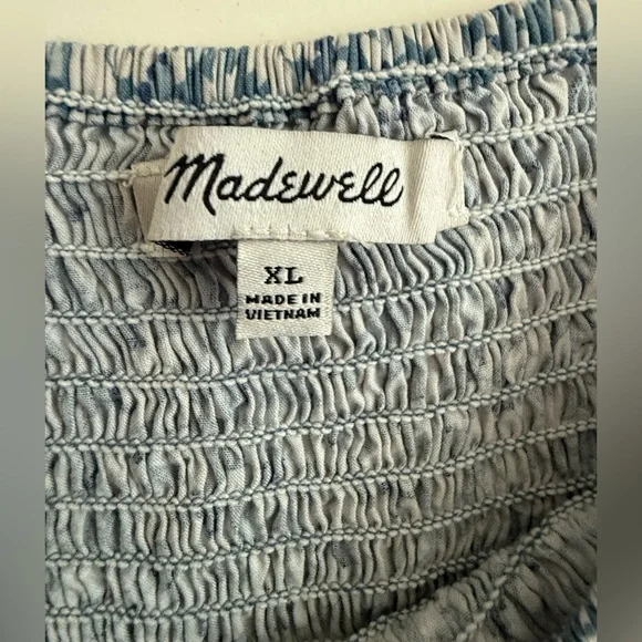 Madewell Lucie Elbow-Sleeve Smocked Midi Dress in Sunflower Field - Picture 7 of 7